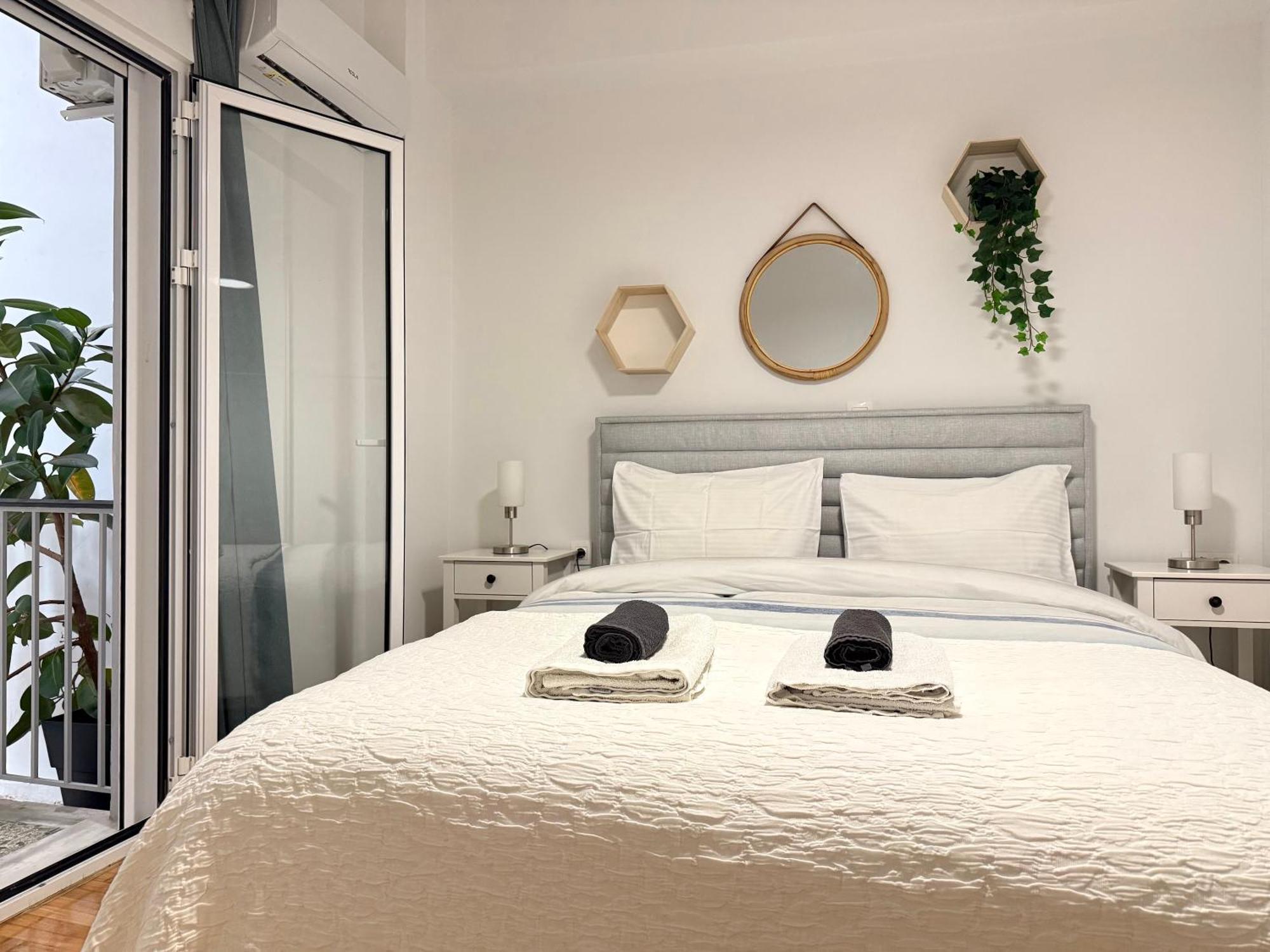 P&P Boutique Apartments Atene Esterno foto