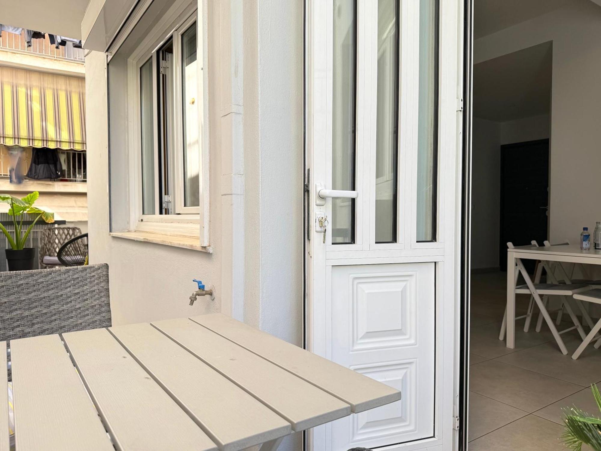 P&P Boutique Apartments Atene Esterno foto